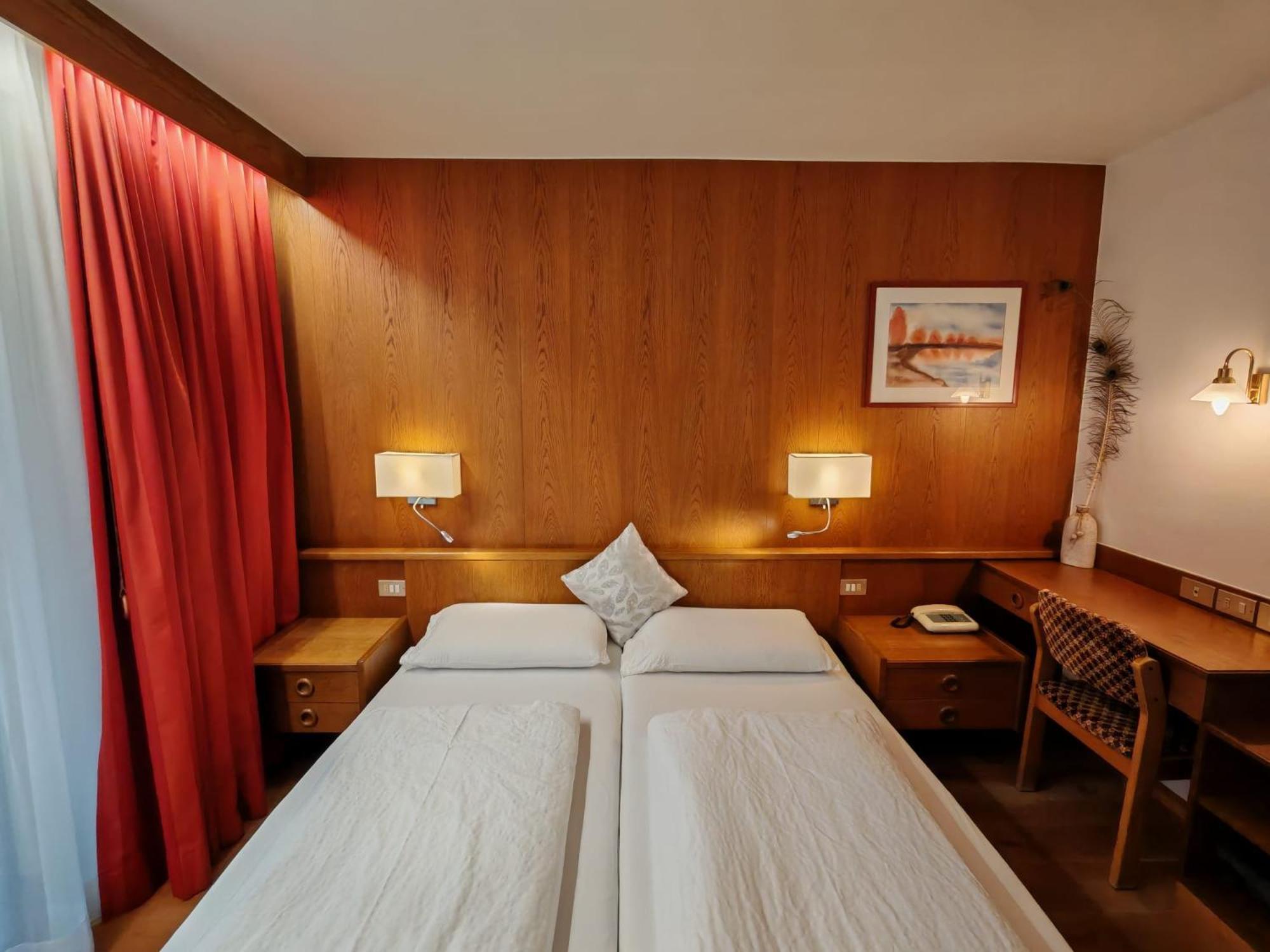 Hotel Alpenblick Sarentino Экстерьер фото