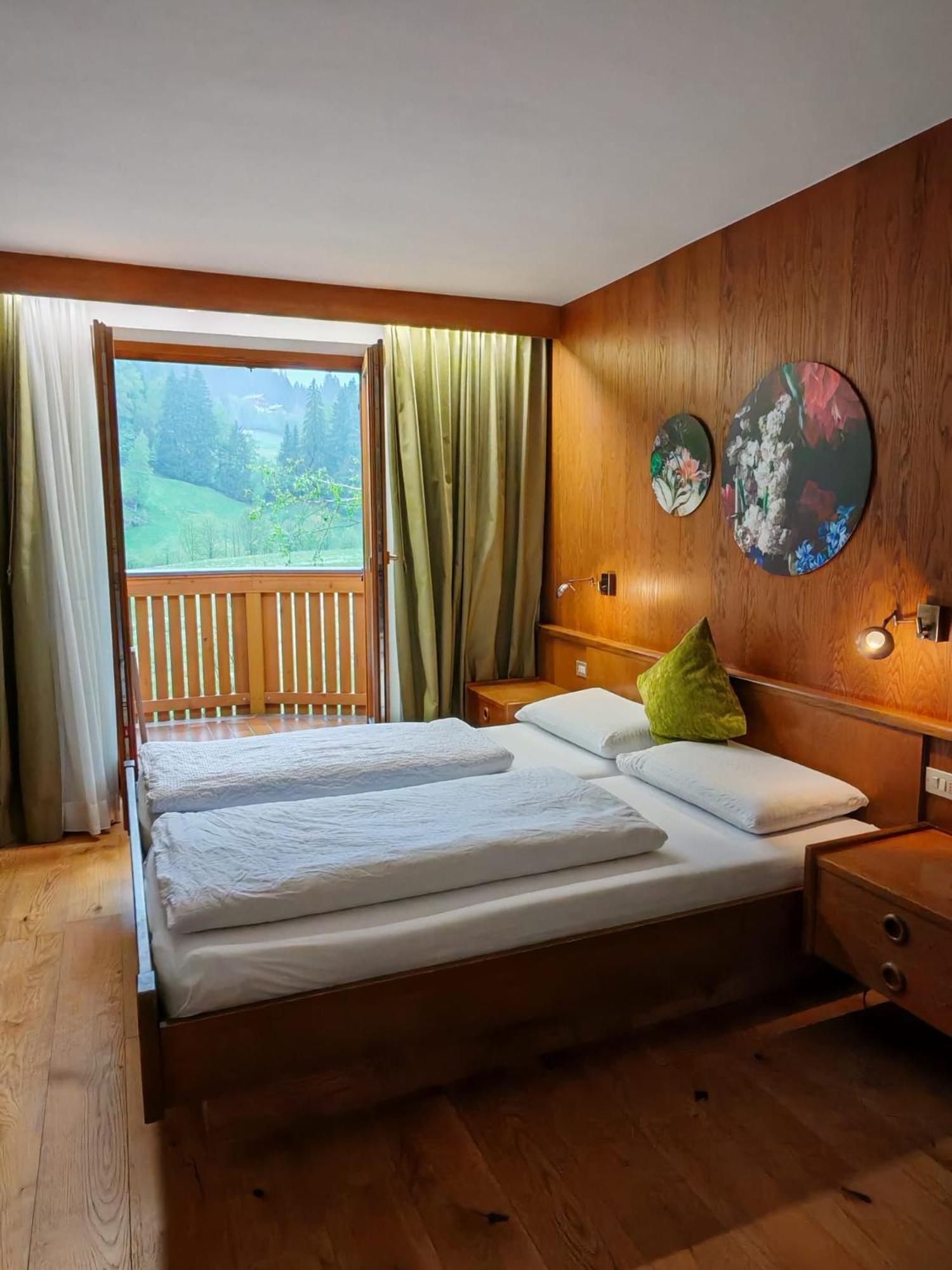 Hotel Alpenblick Sarentino Экстерьер фото